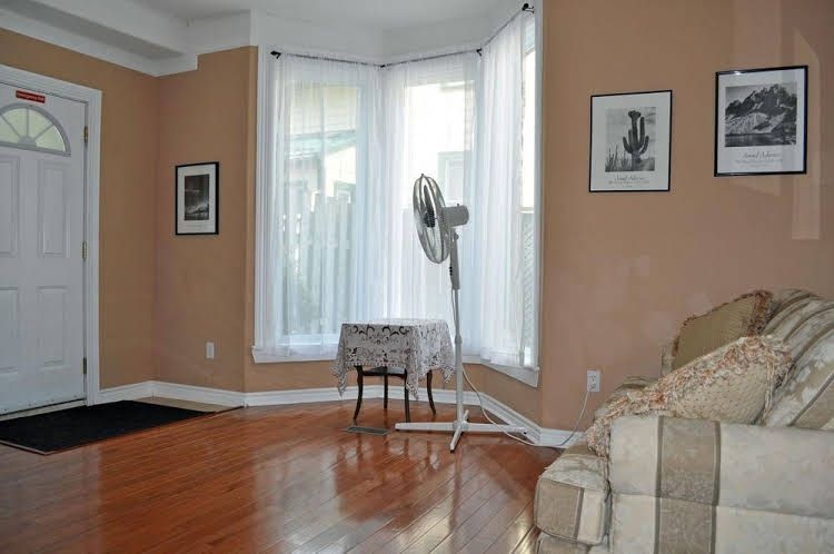 Ellis House Bed & Breakfast3