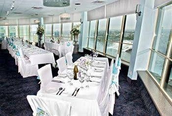 Tower Hotel at Fallsview0