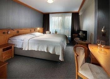 Harmony Club Hotel1