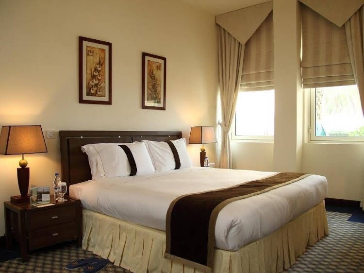 Tulip Inn Hotel FZ-LLC1
