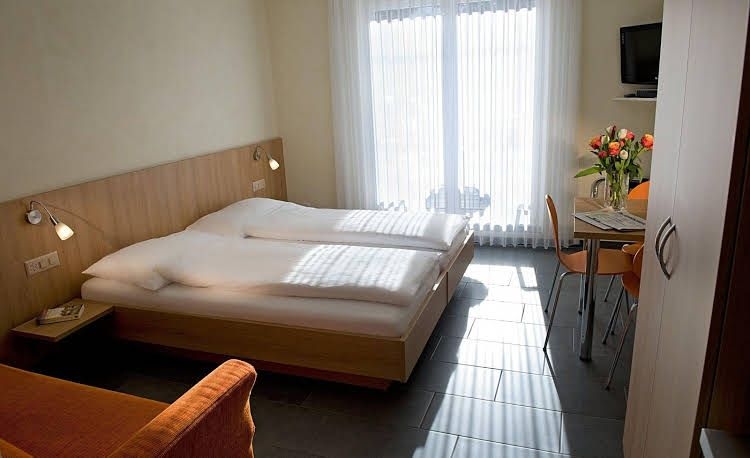 Hotel Cresta4