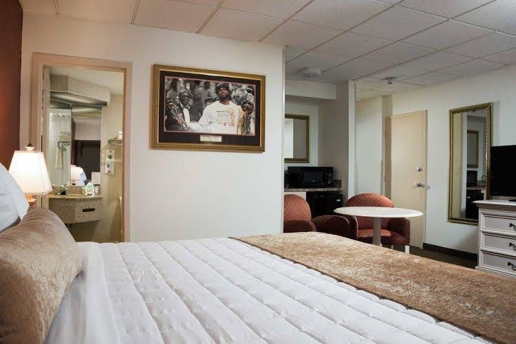 El Palacio Hotel and Conference Center0