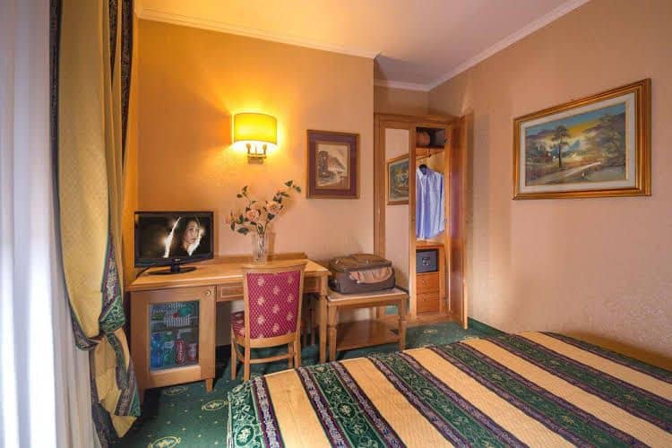 Colonna Hotel Colonna Hotel