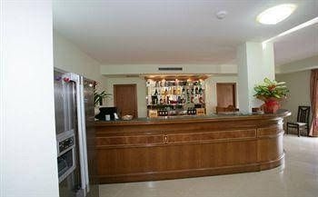 Hotel Golden Tulip Plaza Caserta1