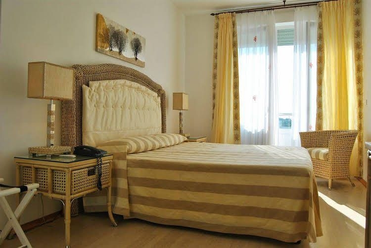 Relais Valle dell'Idro & Terraces1