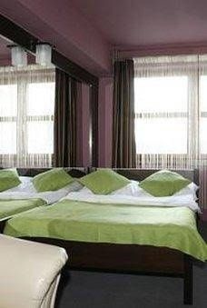 Hotel Sunny1