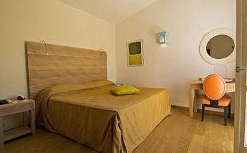 Nichotel0