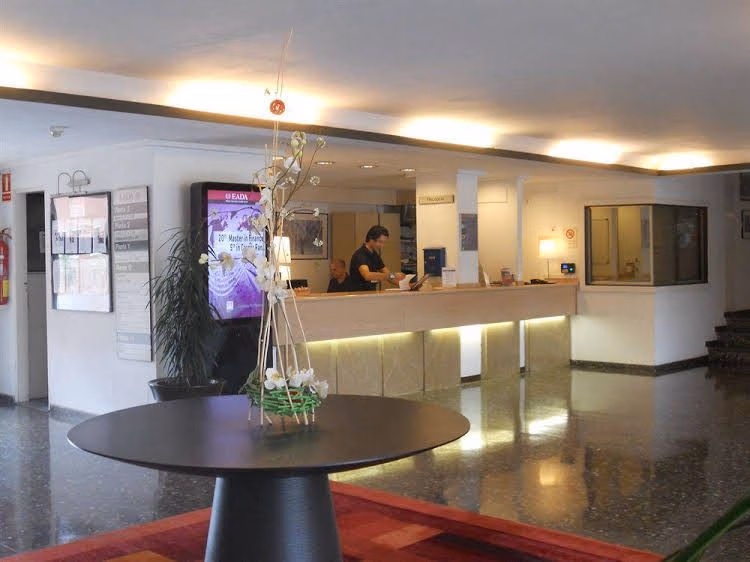 Montserrat Hotel & Training Center3