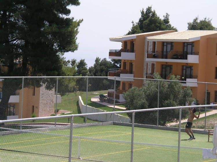 Alia Palace Luxury Hotel and Villas3