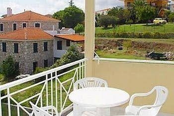 Milos Apartments2