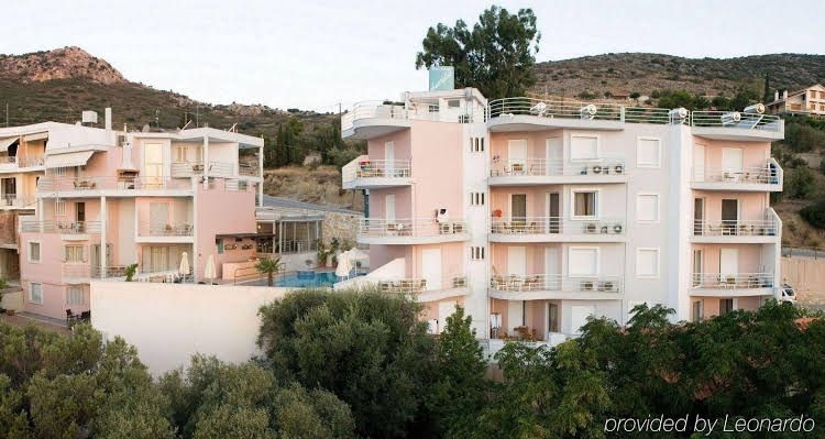 Amaryllis Hotel Apartments3