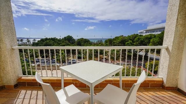 APARTMENT SEA VIEW