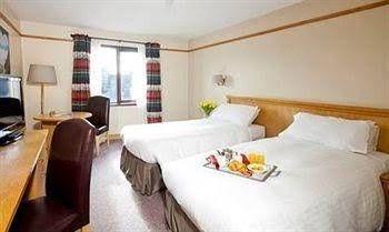 Marine Court Hotel4