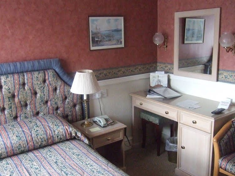 Grants Hotel1