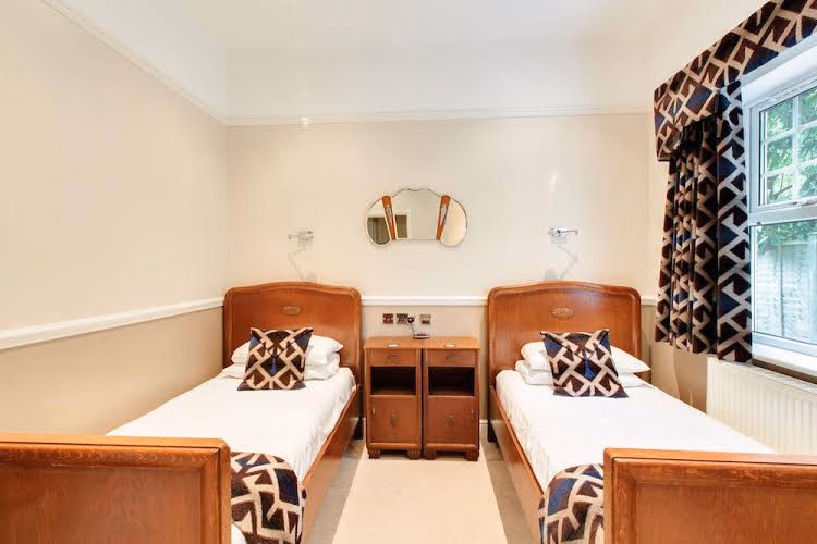 Springwood Guest House2
