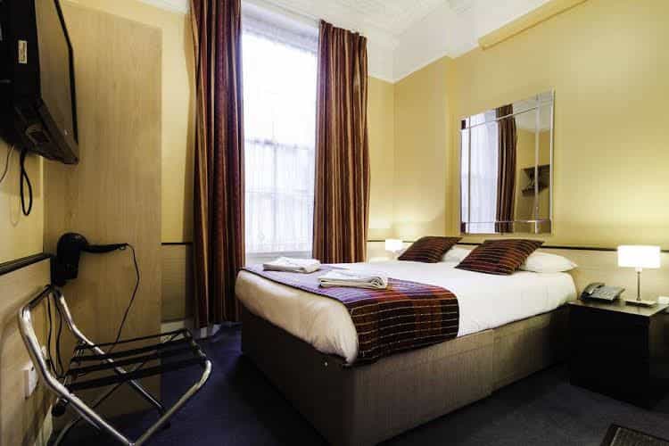Tudor Court Hotel Tudor Court Hotel