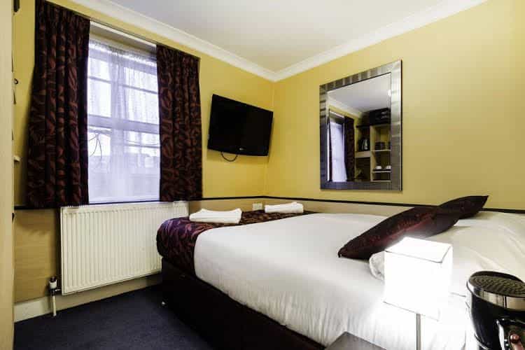 Tudor Court Hotel Tudor Court Hotel