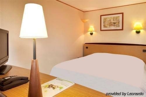 Blue Inn Hotel Birmingham Redditch3