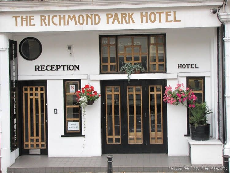 โรงแรมริชมอนด์ปาร์ค (Richmond Park Hotel)4
