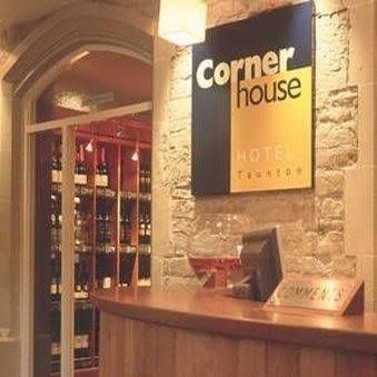 The Corner House Hotel4