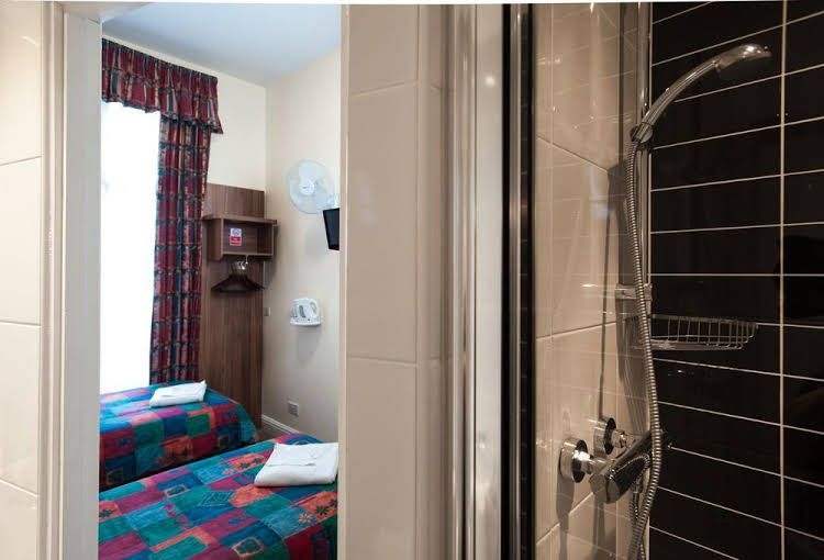 Dover Hotel - B&B0
