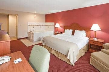 Holiday Inn Express Lawrenceburg Holiday Inn Express Lawrenceburg