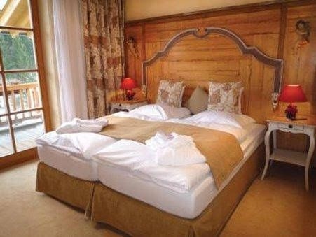 Romantik Hotel Waxenstein1