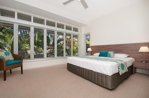 Balboa Apartments4