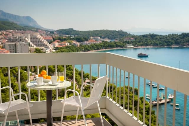 JUNIOR SUITE SEA VIEW WITH BALCONY