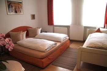 Gastehaus Edith0