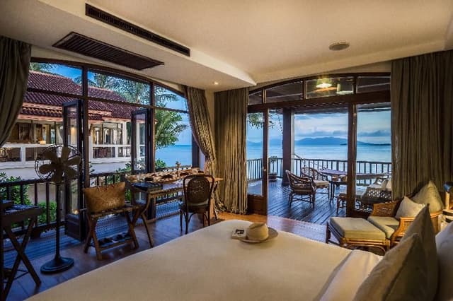 SUITE BEACH FRONT