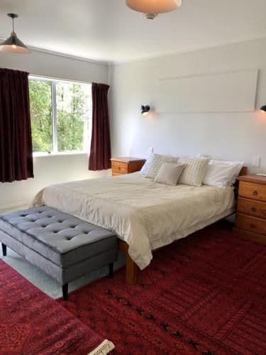 Ruapehu House (10 People)