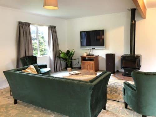 Ruapehu House (10 People)