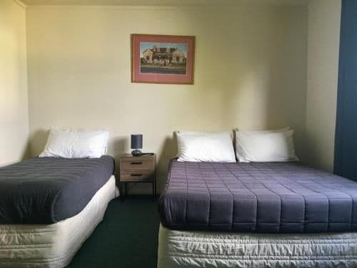 En-suite Family Room (3 People)