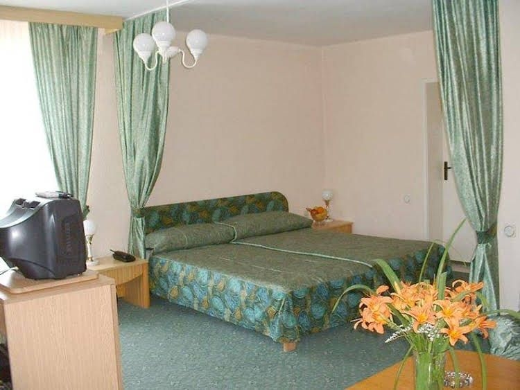 Hotel Noviz3