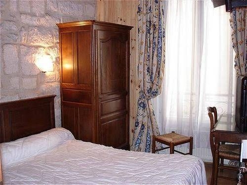 Hotel Paris Nord1