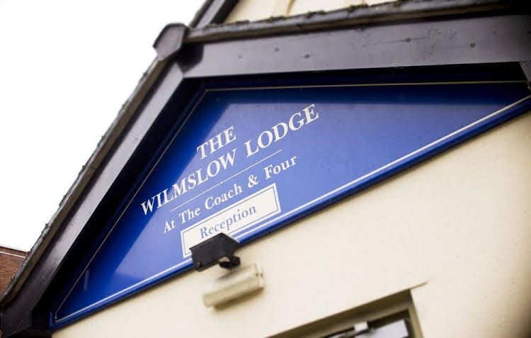 Wilmslow Lodge2
