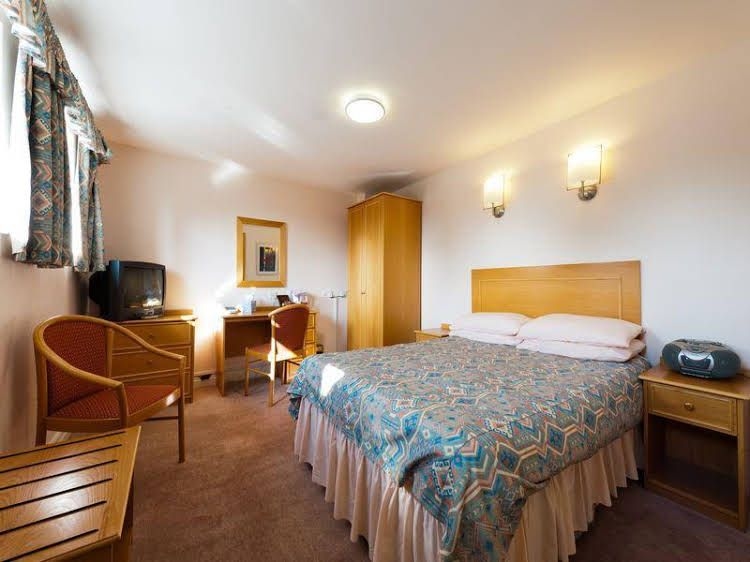 โรงแรมวินเดอร์เมียร์ แมเนอร์ (Windermere Manor Hotel)2