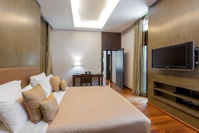 VILLA THREE BEDROOMS