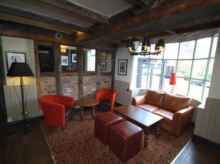 De Trafford By Good Night Inns1