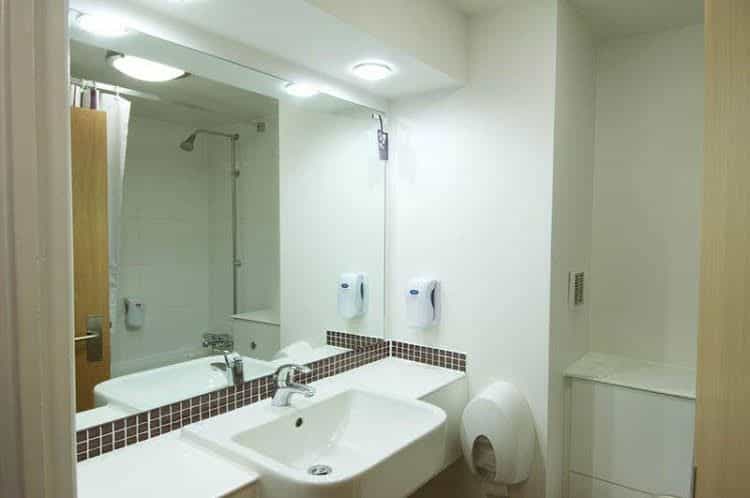 Premier Inn Luton South (M1, J9) Premier Inn Luton South (M1, J9)