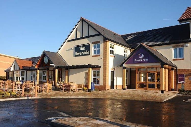 ibis Coleraine Riverside2