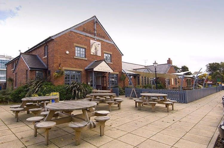 Premier Inn Liverpool (Aintree)4