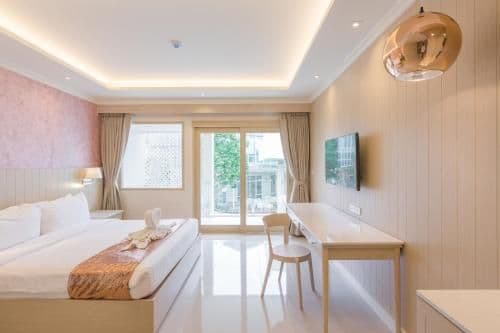 Deluxe Double Room with Spa Bath
