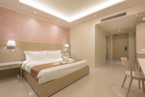 Deluxe Double Room with Spa Bath