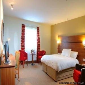 Premier Inn Braintree (Freeport Village)2