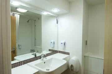 Premier Inn Plymouth City Centre (Sutton Harbour) Premier Inn Plymouth City Centre (Sutton Harbour)