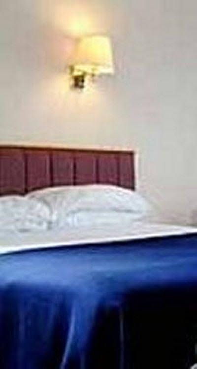 Holiday Inn Cardiff North M4 Jct 322