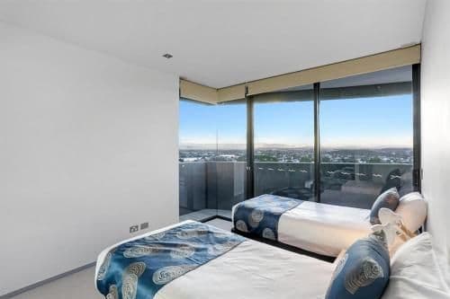 Three Bedroom Ocean View Apartment