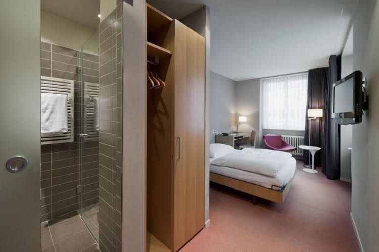 Atrium Hotel Blume2